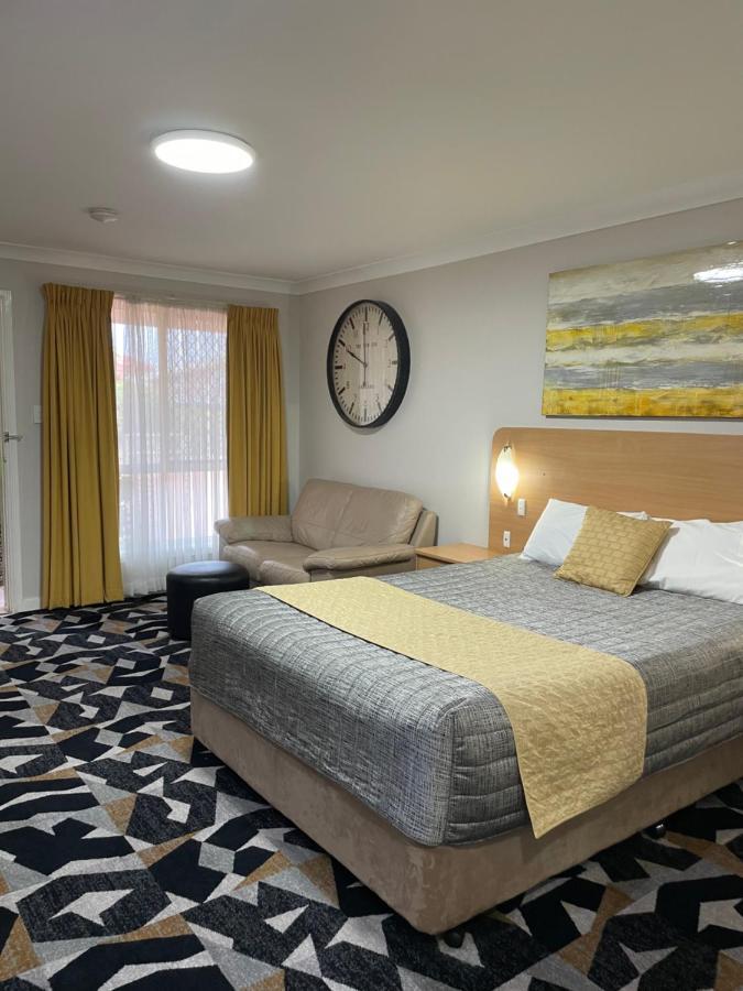 Cattlemans Country Motor Inn & Serviced Apartments Dubbo Extérieur photo