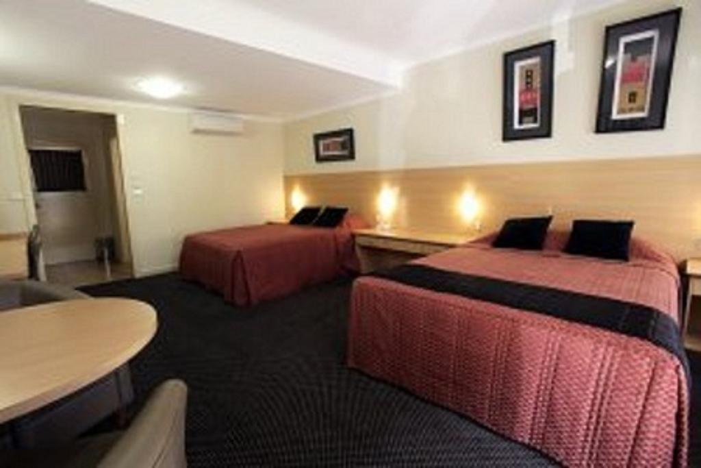 Cattlemans Country Motor Inn & Serviced Apartments Dubbo Chambre photo