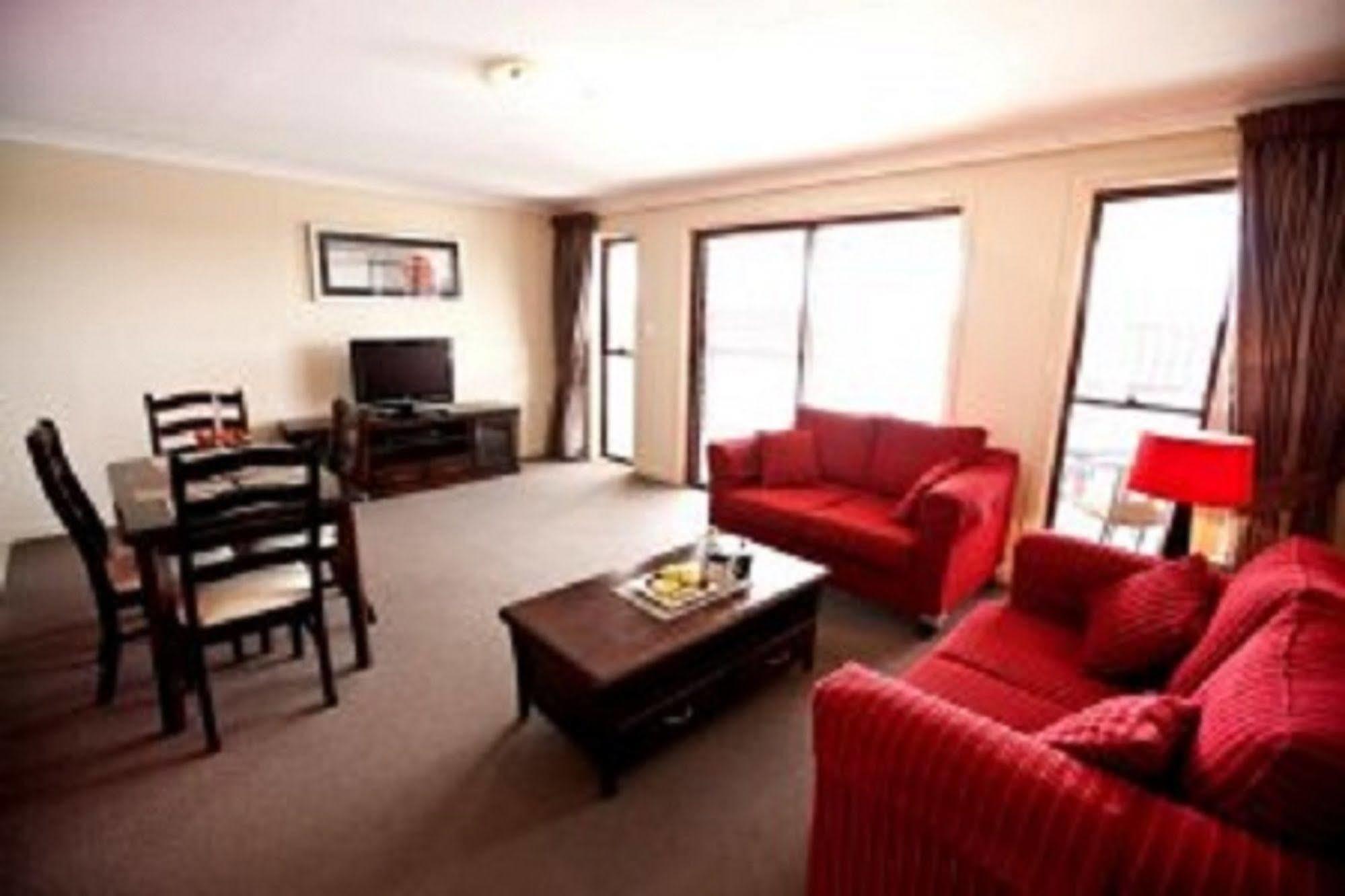 Cattlemans Country Motor Inn & Serviced Apartments Dubbo Extérieur photo