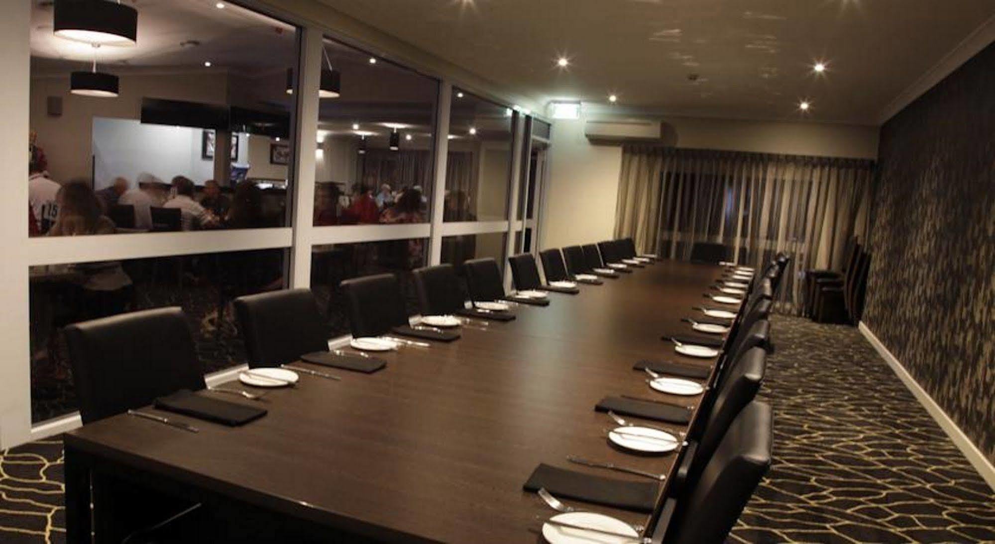 Cattlemans Country Motor Inn & Serviced Apartments Dubbo Extérieur photo