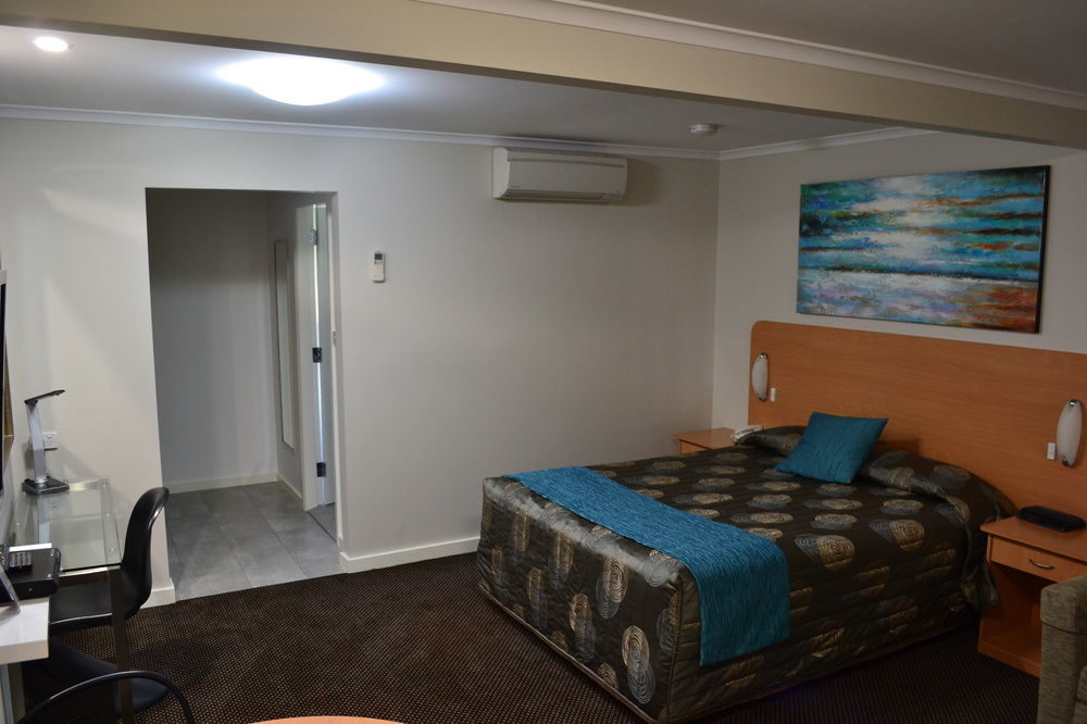 Cattlemans Country Motor Inn & Serviced Apartments Dubbo Extérieur photo